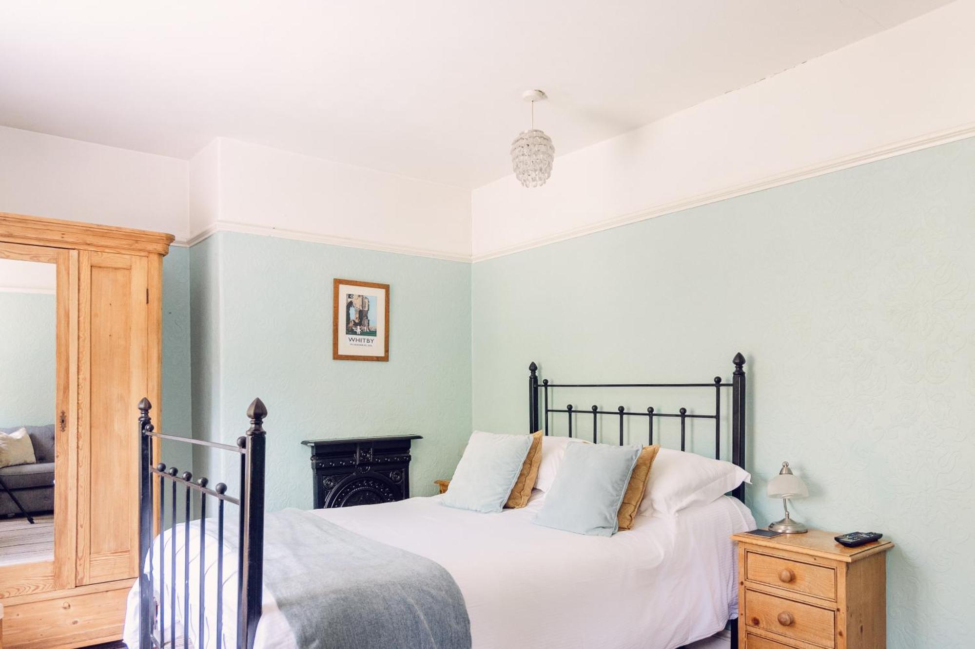 Broomfield House Whitby Bagian luar foto